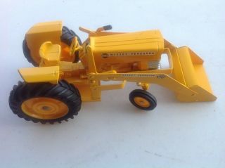 Vintage Very Rare Massey Ferguson 3165 Industrial Tractor W/loader Farm Toys Mf
