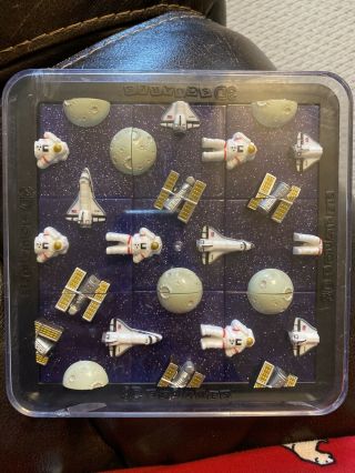 Damert 2002 3d Squares Space Astronauts Satellites Puzzles With Storage Lid