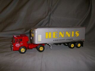 1/34 First Gear Ford C900 Cabover Truck And Trailer - Hennis - Custom Built