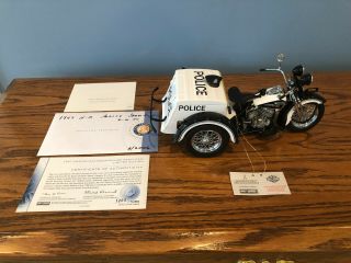 Franklin Harley Davidson 1947 Police Servi - Car Ltd Edition 1203/5000