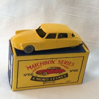 1960s.  Lesney.  Matchbox.  66 Citroen D.  S.  19.  Grey Plastic Wheels.