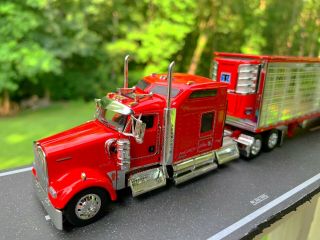 Dcp 1/64 Red Kenworth W900,  86  Studio Sleeper With Chrome Red Reefer Custom
