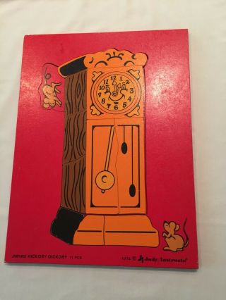 " Hickory Dickory " Vintage Wood Puzzle Judy/instructo 1974