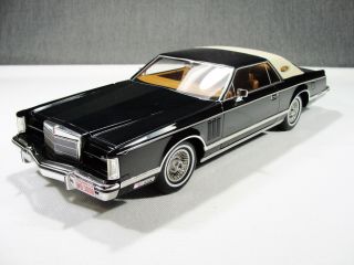 1/18 Scale Resin Model Car 1978 Lincoln Continental Mark V Coupe W Box