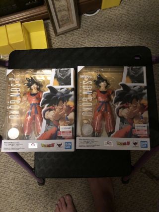 Bandai S.  H.  Figuarts Son Goku A Saiyan Raised On Earth Dragon Ball Figure