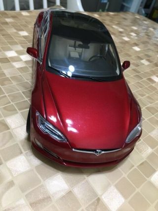 Tesla Motor Diecast Model S P100d 1:18 Scale Diecast Model Car Red Gift