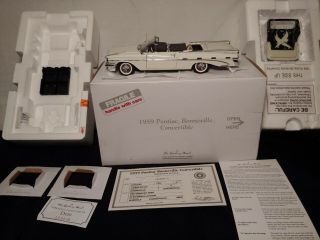 Danbury 1959 Pontiac Bonneville Convertible Cameo Ivory Title And Box