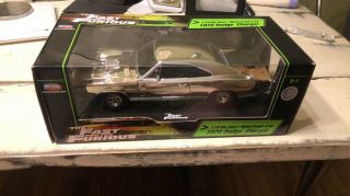 Extremely Rare The Fast & The Furious Chrome 1970 Dodge Charger 1:18 Chase Car