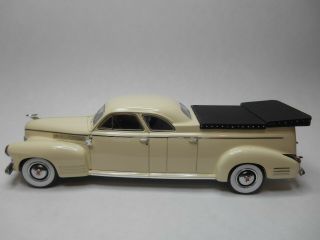 Cadillac Miller Meteor Flower Car 1941 Glm 1:43 Scale - No Box