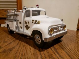 Vintage Tonka 46 Suburban Pumper Fire Truck with Hoses & Ladder 1957 2