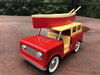 Vintage Structo International Harvester Scout With Canoe