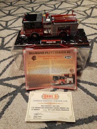 1/32 Code 3 - Chicago Fire Department Luverne Pumper Engine 102 0666 Of 3500