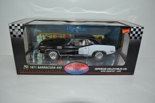 Highway 61 Supercar Collectibles 1/18 Scale 1971 Barracuda 440 Die Cast