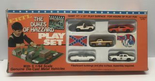 Ertl The Dukes Of Hazzard Play Set General Lee Cooters Truck Daisy Jeep