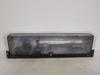 First Gear 1/64 Convoy Rubber Duck Trucking Mack R Model And Tanker Trailer