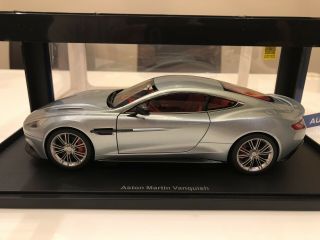 1:18 Autoart Aston Martin Vanquish Skyfall Silver 70246 Rare Color