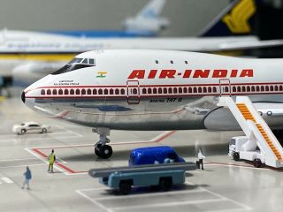 1/400 BigBird Aeroclassics Air India 747 - 200 VT - EBN PLZ READ 2