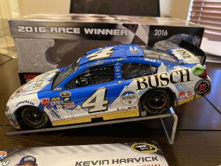 Kevin Harvick Autographed 2016 Bristol Raced Win 1:24 Nascar Diecast