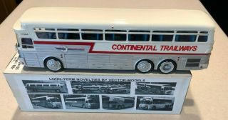 Bus Vector Models Silver Eagle 05 Continental Trailways 69r V7 - 07 1:43 Scale