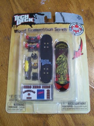 2011 Tech Deck Wood Competition Series Mini Skateboard Set On Card