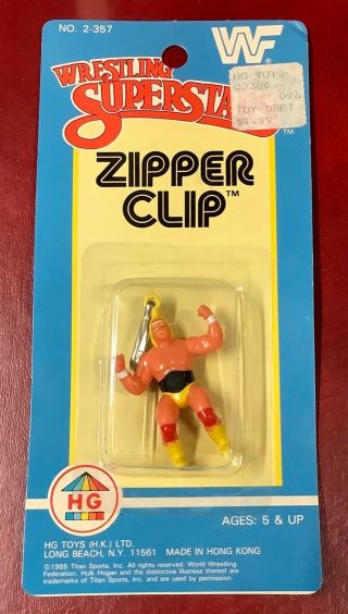 Vintage Wwf Hulk Hogan Wrestling Superstars Zipper Clip And 1985