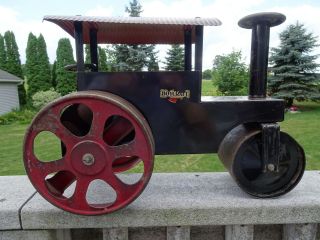 Circa 1930’s Steelcraft Boycraft Pressed Steel Ride - On Steam Roller