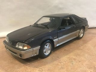 Gmp 1:18 1992 Ford Mustang Gt 5.  0 In Charcoal & Silver Vhtf