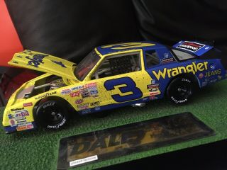 Dale Earnhardt The Movie Car 4/12 Pass In The Grass 1987 Monte Carlo 1/24