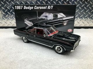 1/18 Acme/highway 61 1967 Dodge Coronet R/t Tom 