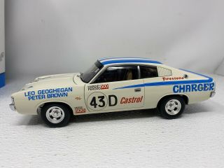 1/18 Classic Carlectables 1971 Valiant E38 R/T Charger Bathurst READ ME 3