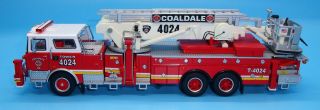 Code 3 Collectibles Coaldale PA Fire Department Mack CF Aerialscope 2