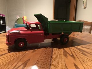 Lumar Marx Vintage Dump Truck 1950’s Pressed Steel Red And Green