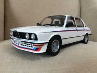 1:18 Norev 183265 (limited Edition) : 1980 Bmw M535i (e12) - White With M - Stripes