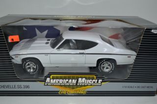 Ertl American Muscle 1:18 Die Cast 1969 Chevy Chevelle SS 396 33857 2