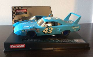 Plymouth Superbird Richard Petty 43 Slot Car Carrera Evolution 1:32 27186