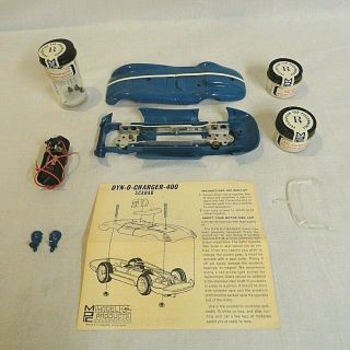Look 1960`s Mpc Dynocharger 1/24 Scarab Slot Car Model Kit