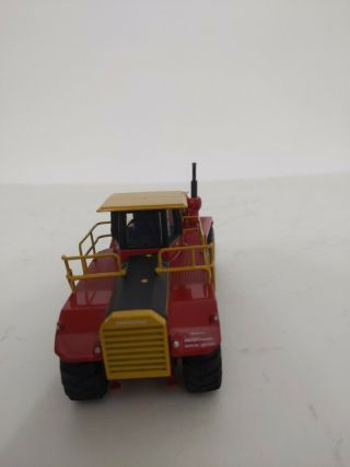 Versatile 1080 Big Roy Tractor Factory Version By DCP 1/64 Scale 2