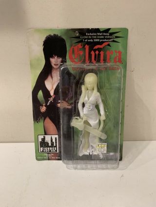 1998 Elvira Glow In The Dark Action Figure 5000 Made Rare Horror