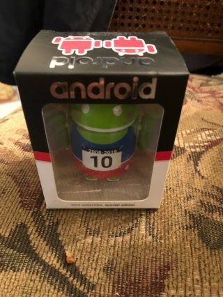 ANDROID MINI COLLECTIBLE SPECIAL EDITION 10 YEARS ANNIVERSARY RUNNER NIB 2