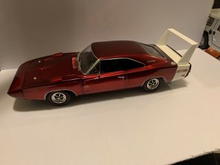 Ertl 1/18 1969 Dodge Daytona Candy Apple Red With White Wing - 1 Of 500