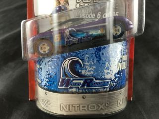 Hot Wheels 2003 Hwy 35 World Race Wave Rippers Thunderbolt
