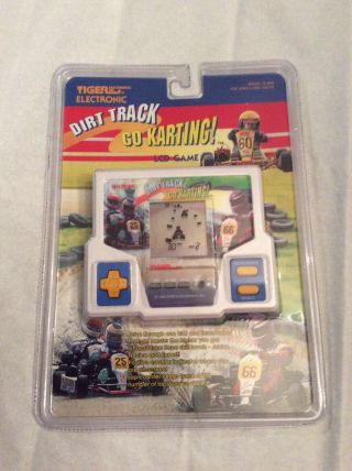 Dirt Track Go Karting Tiger Electronics Classic Games 1997 Game.  See Descr