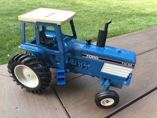 Ford Tw - 25 1/16 Diecast Metal Farm Tractor No Box By Scale Models 1989 Dealers