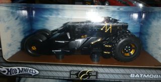 Hot Wheels 1:18 The Dark Knight Batmobile Tumbler Batman Diecast G9931