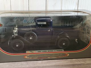 Signature Models 1931 Ford Model A Pickup Truck 1:18 Scale Diecast Model Car
