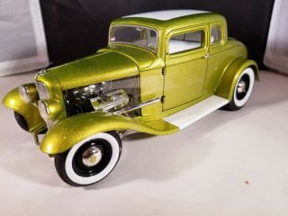 1932 Ford Coupe Grand National Hot Rod.  Acme 1:18. ,  But.