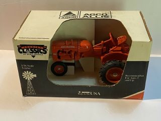 Vintage Scale Model Country Classic 1/16 Toy Tractor Agco Allis Chalmers Ca