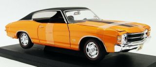 Maisto 1/18 Scale 46629 - 1967 Chevrolet Chevelle Ss 454 Sport - Met Orange