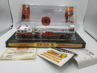 Code 3 Collectibles 1:64 Indianapolis Fire Department Aerial Ladder Truck /3000