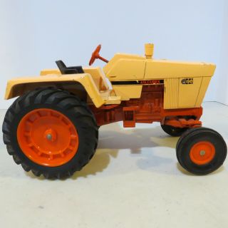 Ertl Case 1070 Agri - King Tractor 1/16 Ca - 210 - G3